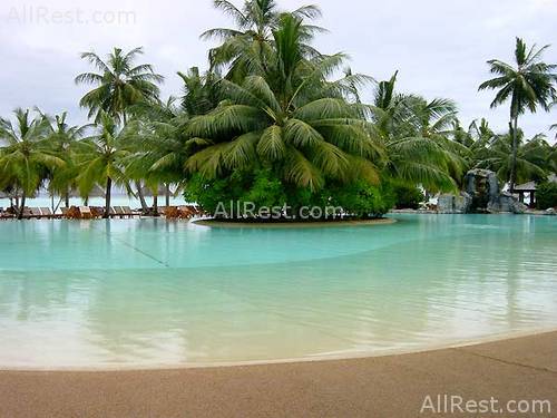 Sun Island Resort & Spa 17